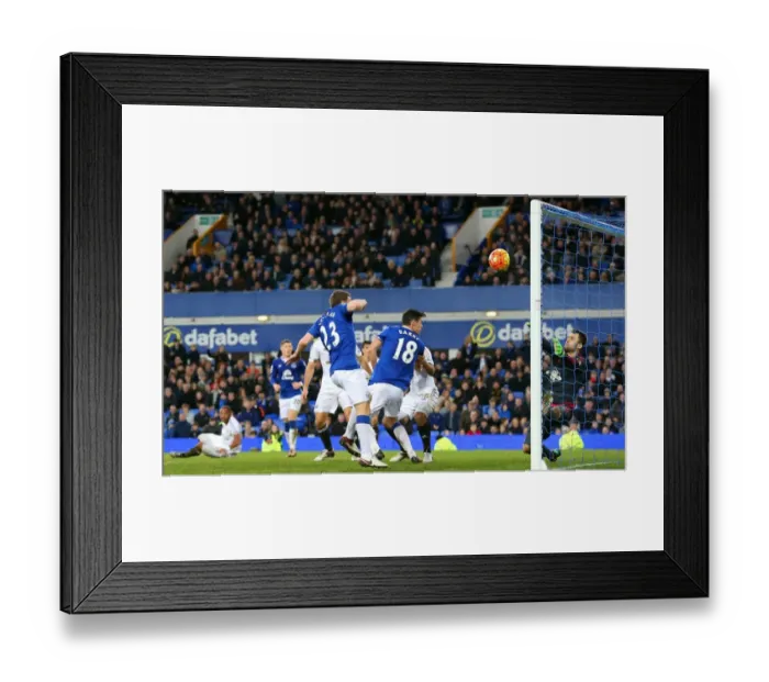 Framed Print : Last-Minute Agony: Seamus Coleman's Heartbreaking Miss Costs Everton a Win Against Swansea City