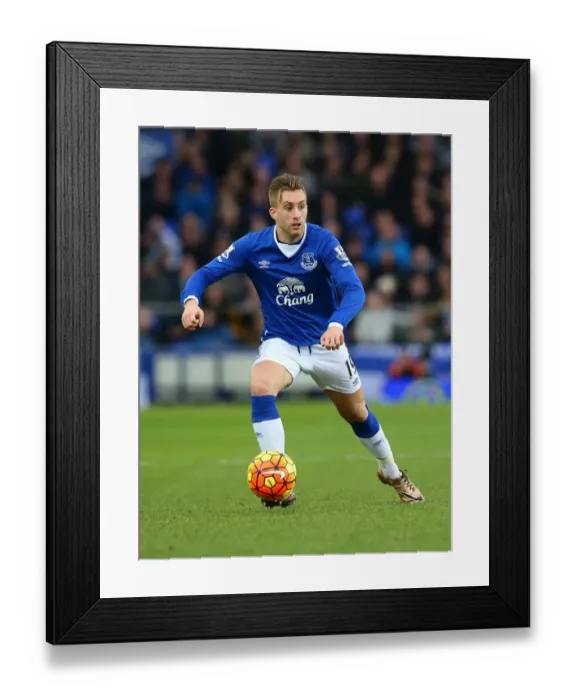 Framed Print : Deulofeu in Action: Everton vs Swansea City, Premier League at Goodison Park Framed Print : Deulofeu in Action: Everton vs Swansea City, Premier League at Goodison Park