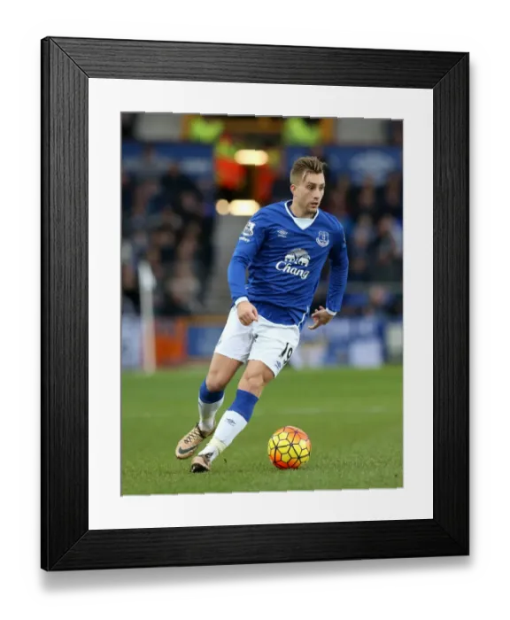 Framed Print : Deulofeu's Brilliance: Everton vs Swansea City, Premier League - Goodison Park Framed Print : Deulofeu's Brilliance: Everton vs Swansea City, Premier League - Goodison Park