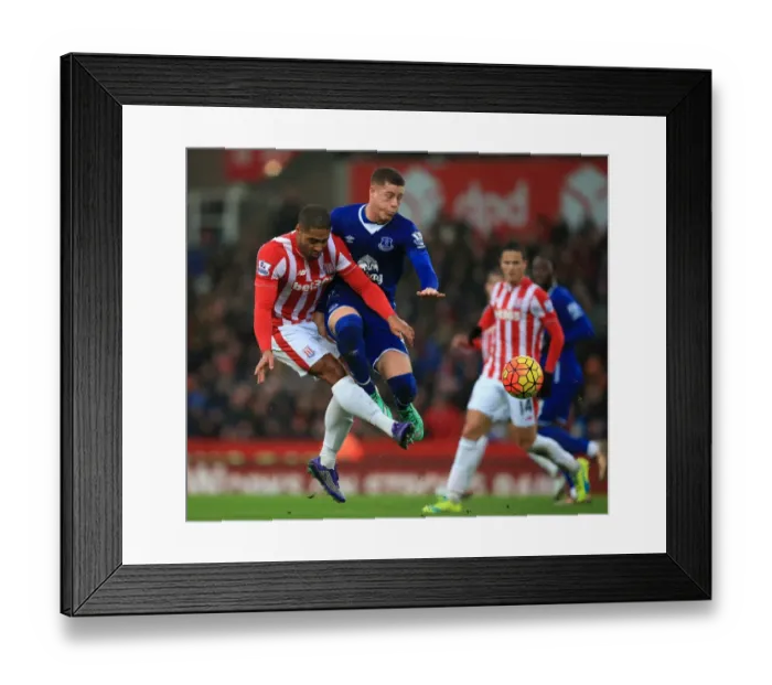 Framed Print : Barclays Premier League - Stoke City v Everton - Britannia Stadium Framed Print : Barclays Premier League - Stoke City v Everton - Britannia Stadium