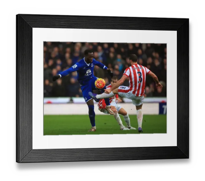 Framed Print : Battling for Control: Lukaku vs. Pieters - Everton vs. Stoke City Framed Print : Battling for Control: Lukaku vs. Pieters - Everton vs. Stoke City