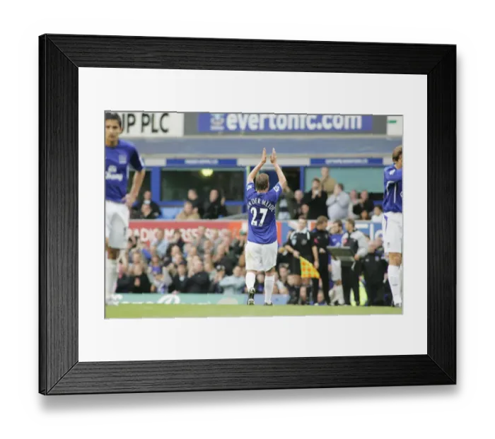 Framed Print : Andy Van der Meyde Bids Farewell to Everton Fans: A Heartfelt Salute Framed Print : Andy Van der Meyde Bids Farewell to Everton Fans: A Heartfelt Salute