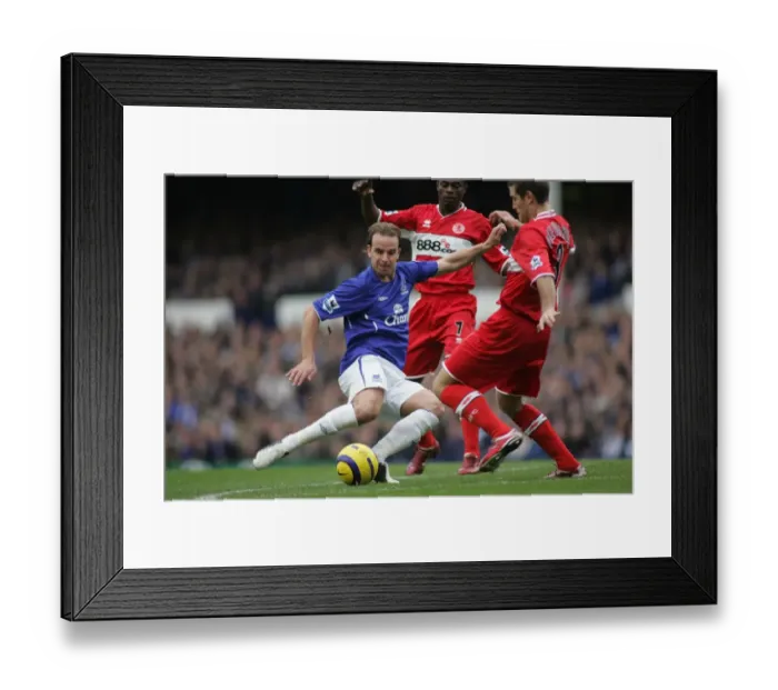 Framed Print : Andy Van der Meyde Framed Print : Andy Van der Meyde