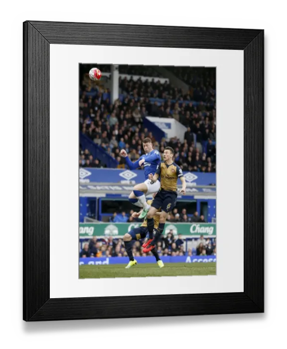 Framed Print : Barclays Premier League - Everton v Arsenal - Goodison Park Framed Print : Barclays Premier League - Everton v Arsenal - Goodison Park