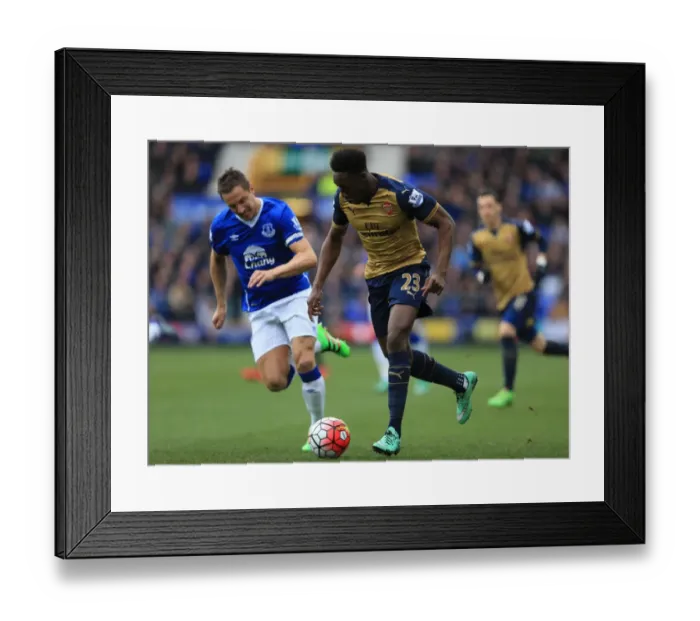 Framed Print : Battle for Supremacy: Jagielka vs. Welbeck - Everton vs. Arsenal, Barclays Premier League, Goodison Park Framed Print : Battle for Supremacy: Jagielka vs. Welbeck - Everton vs. Arsenal, Barclays Premier League, Goodison Park