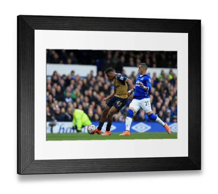 Framed Print : Alex Iwobi Scores Arsenal's Second Goal: Everton vs Arsenal, Barclays Premier League - Goodison Park Framed Print : Alex Iwobi Scores Arsenal's Second Goal: Everton vs Arsenal, Barclays Premier League - Goodison Park