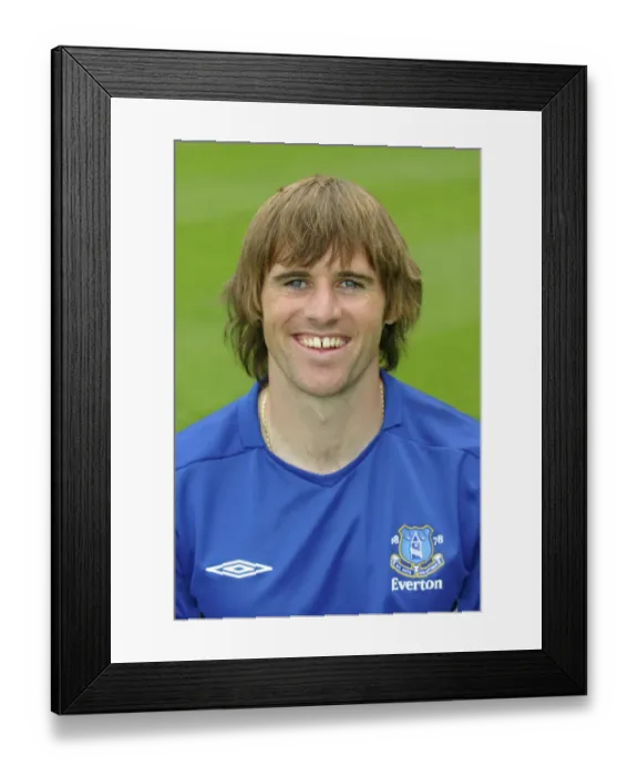 Framed Print : Tenacious Midfielder: Kevin Kilbane of Everton Football Club Framed Print : Tenacious Midfielder: Kevin Kilbane of Everton Football Club