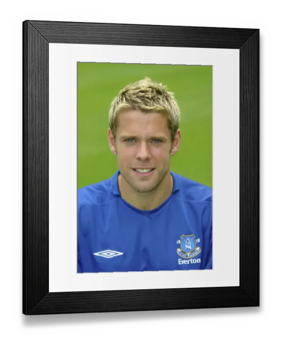 Framed Print : Tenacious Striker: James Beattie of Everton Football Club