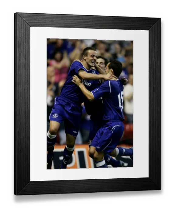 Framed Print : Football - Nottingham Forest v Everton - Pre Season Framed Print : Football - Nottingham Forest v Everton - Pre Season