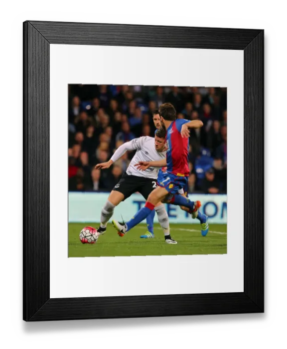 Framed Print : Barclays Premier League - Crystal Palace v Everton - Selhurst Park Framed Print : Barclays Premier League - Crystal Palace v Everton - Selhurst Park