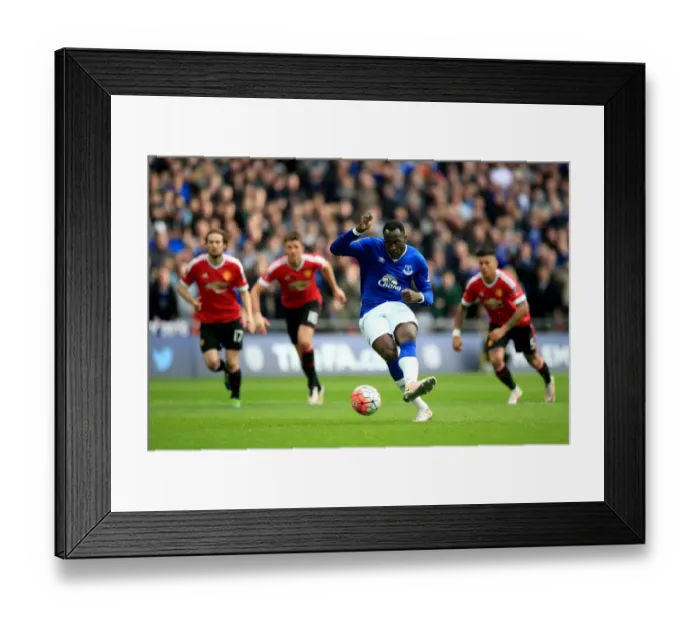 Framed Print : Everton's Lukaku Takes Penalty at Emirates FA Cup Semi-Final vs Manchester United at Wembley Stadium Framed Print : Everton's Lukaku Takes Penalty at Emirates FA Cup Semi-Final vs Manchester United at Wembley Stadium