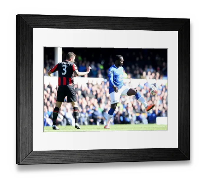 Framed Print : Everton's Romelu Lukaku in Action against AFC Bournemouth at Goodison Park, Everton FC, Barclays Premier League - PA Wire Image (Martin Rickett) Framed Print : Everton's Romelu Lukaku in Action against AFC Bournemouth at Goodison Park, Everton FC, Barclays Premier League - PA Wire Image (Martin Rickett)