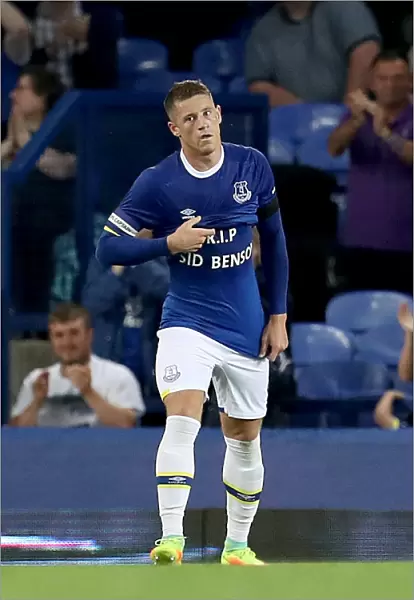 Everton's Ross Barkley Honors Late Sid Benson with Emotional Goal Celebration in EFL Cup Match vs. Yeovil Town