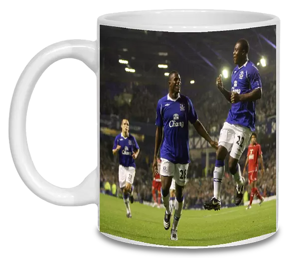 Football - Everton v Standard Liege UEFA Cup First