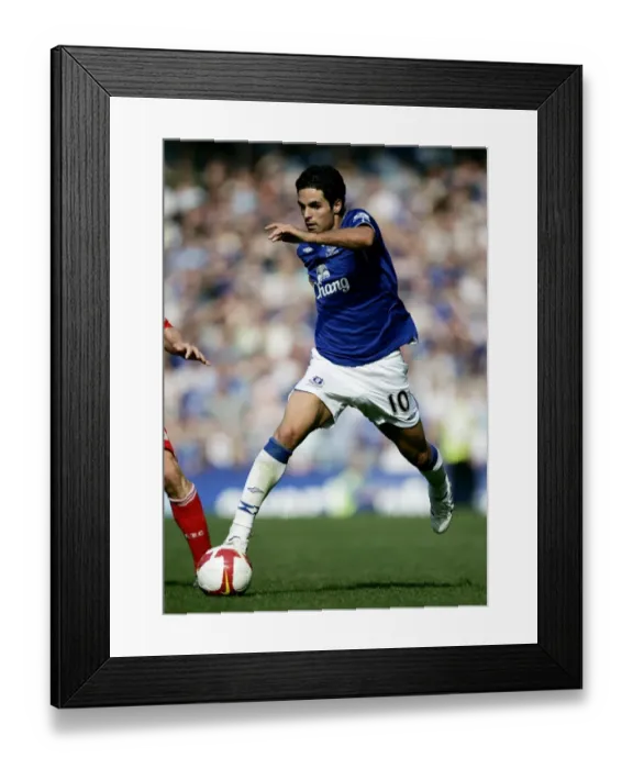Framed Print : Mikkel Arteta's Intense Rivalry: Everton vs Liverpool (Sept. 27, 2008) Framed Print : Mikkel Arteta's Intense Rivalry: Everton vs Liverpool (Sept. 27, 2008)