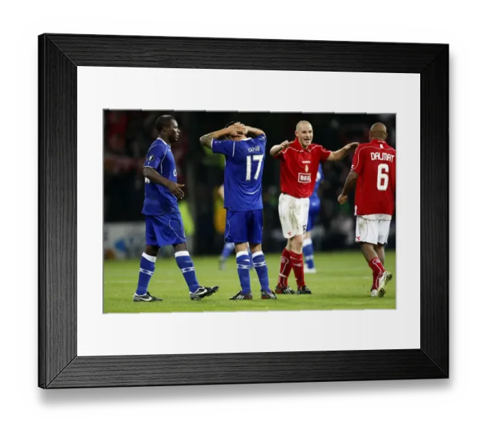 Framed Print : Football - Standard Liege v Everton UEFA Cup First Framed Print : Football - Standard Liege v Everton UEFA Cup First