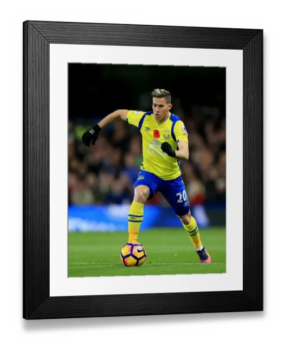 Framed Print : Premier League Showdown: Bryan Oviedo of Everton Faces Chelsea at Stamford Bridge Framed Print : Premier League Showdown: Bryan Oviedo of Everton Faces Chelsea at Stamford Bridge