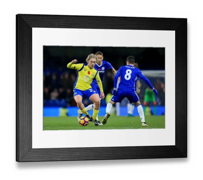 Framed Print : Tom Davies vs. Chelsea: A Fierce Face-Off at Stamford Bridge in the Premier League Framed Print : Tom Davies vs. Chelsea: A Fierce Face-Off at Stamford Bridge in the Premier League