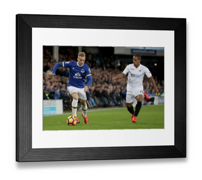 Framed Print : Deulofeu vs Routledge: Intense Battle for Ball at Goodison Park - Everton vs Swansea City, Premier League Framed Print : Deulofeu vs Routledge: Intense Battle for Ball at Goodison Park - Everton vs Swansea City, Premier League