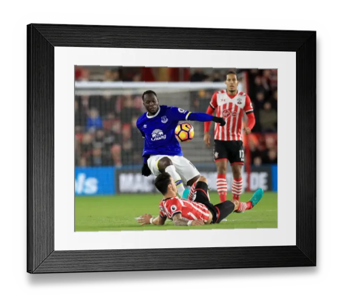 Framed Print : Premier League - Southampton v Everton - St Marys Stadium