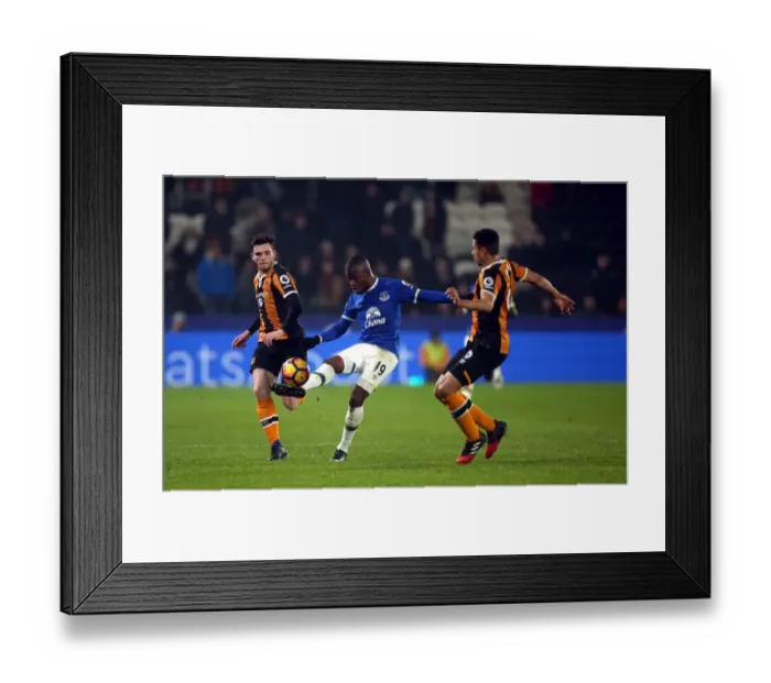 Framed Print : Premier League - Hull City v Everton - KCOM Stadium Framed Print : Premier League - Hull City v Everton - KCOM Stadium