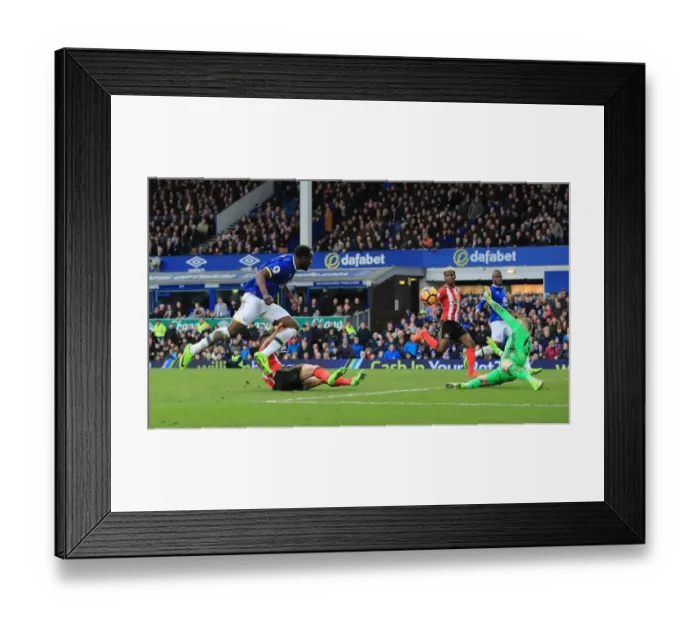 Framed Print : Romelu Lukaku Scores Everton's Second Goal Against Sunderland at Goodison Park Framed Print : Romelu Lukaku Scores Everton's Second Goal Against Sunderland at Goodison Park