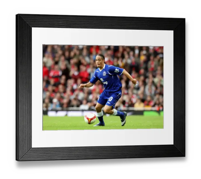 Framed Print : Steven Pienaar vs Arsenal: Everton Footballer Faces Off in Barclays Premier League Clash at Emirates Stadium, October 2008 Framed Print : Steven Pienaar vs Arsenal: Everton Footballer Faces Off in Barclays Premier League Clash at Emirates Stadium, October 2008
