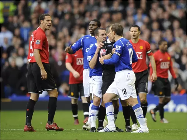 Heated Rivalry: Neville vs Ferdinand Clash - Everton vs Manchester United (08 / 09)