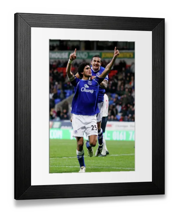 Framed Print : Football - Bolton Wanderers v Everton Barclays Premier Framed Print : Football - Bolton Wanderers v Everton Barclays Premier
