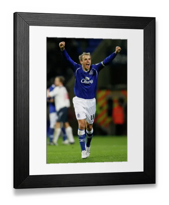 Framed Print : Phil Neville's Thrilling Goal Celebration vs. Bolton Wanderers (Everton vs. Bolton, Barclays Premier League, 2008) Framed Print : Phil Neville's Thrilling Goal Celebration vs. Bolton Wanderers (Everton vs. Bolton, Barclays Premier League, 2008)