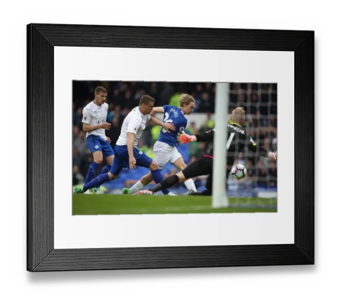 Framed Print : Premier League - Everton v Leicester City - Goodison Park Framed Print : Premier League - Everton v Leicester City - Goodison Park