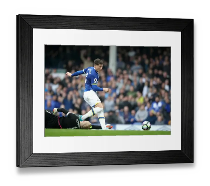 Framed Print : Ross Barkley's Strike: Everton vs Leicester City Premier League Rivalry at Goodison Park Framed Print : Ross Barkley's Strike: Everton vs Leicester City Premier League Rivalry at Goodison Park