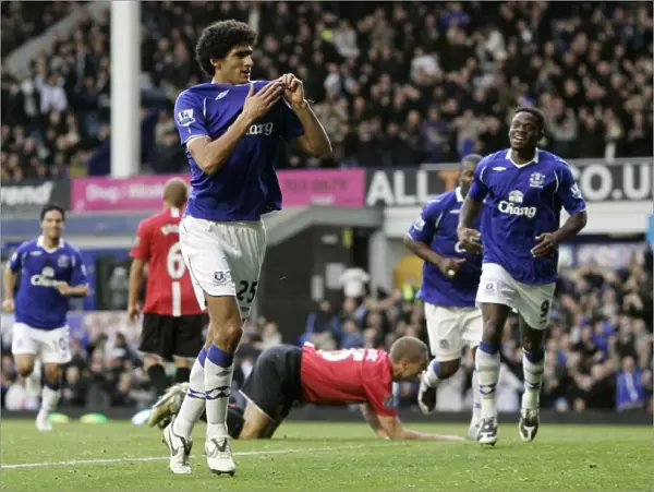 Marouane Fellaini Scores First Goal for Everton Against Manchester United in Barclays Premier League, 08 / 09 Season