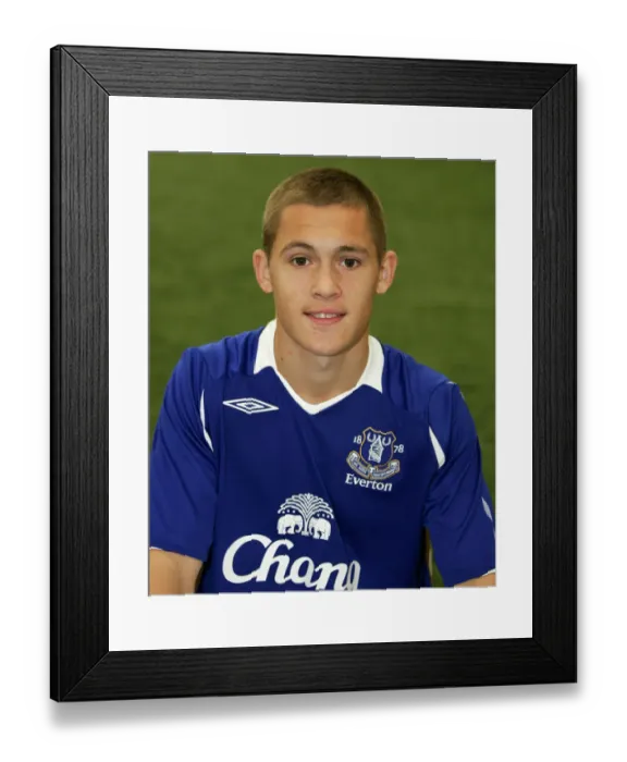 Framed Print : Everton FC 2008-09 Team Photocall at Goodison Park Framed Print : Everton FC 2008-09 Team Photocall at Goodison Park