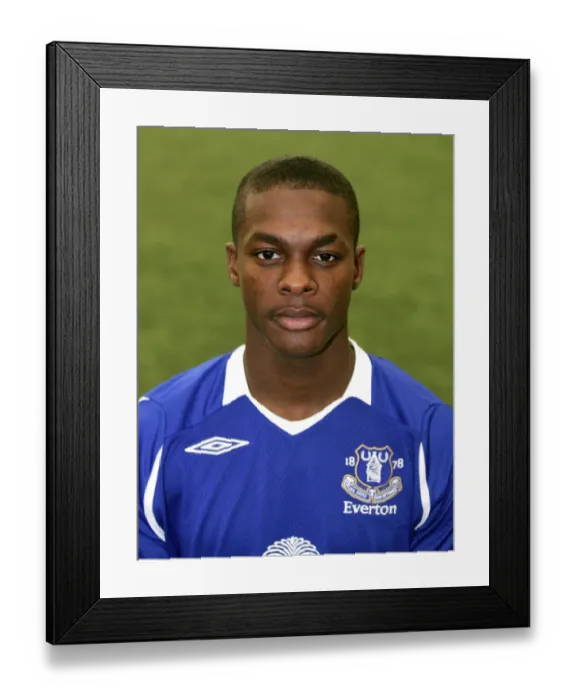 Framed Print : Everton FC 2008-09 Team and Individual Portraits: Anthony Gerrard Framed Print : Everton FC 2008-09 Team and Individual Portraits: Anthony Gerrard