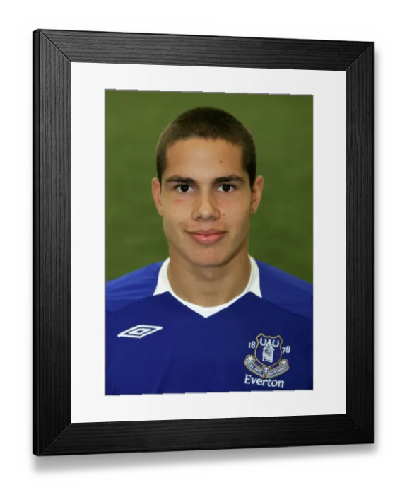 Framed Print : Everton Football Club 2008-09 Team Photo: Andy Van der Meyde at Goodison Park Framed Print : Everton Football Club 2008-09 Team Photo: Andy Van der Meyde at Goodison Park