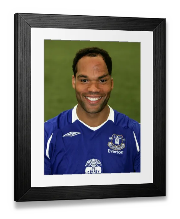 Framed Print : Football - Everton Photocall 2008 / 09 - Goodison Park - 08 / 09 Framed Print : Football - Everton Photocall 2008 / 09 - Goodison Park - 08 / 09