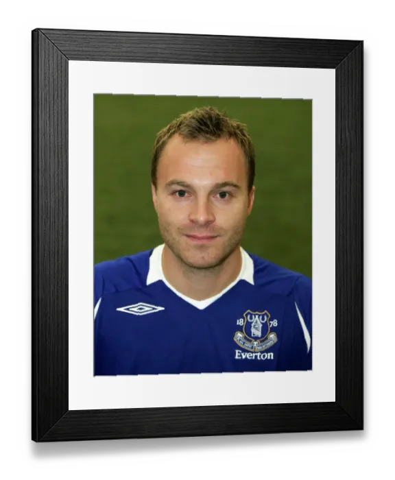Framed Print : Football - Everton Photocall 2008 / 09 - Goodison Park - 08 / 09 Framed Print : Football - Everton Photocall 2008 / 09 - Goodison Park - 08 / 09