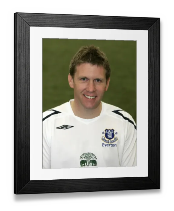 Framed Print : Football - Everton Photocall 2008 / 09 - Goodison Park - 08 / 09 Framed Print : Football - Everton Photocall 2008 / 09 - Goodison Park - 08 / 09
