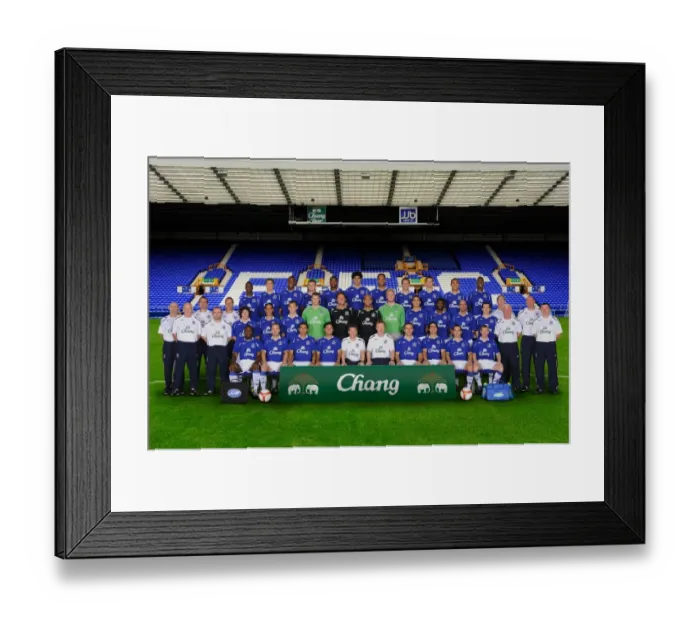 Framed Print : Everton Squad 2008 Framed Print : Everton Squad 2008