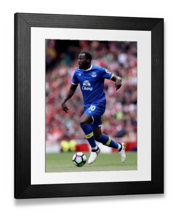 Framed Print : Lukaku's Battle at the Emirates: Arsenal vs. Everton, Premier League Framed Print : Lukaku's Battle at the Emirates: Arsenal vs. Everton, Premier League