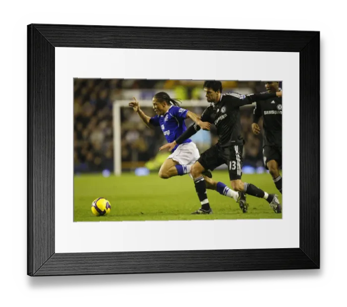 Framed Print : Football - Everton v Chelsea Barclays Premier League Framed Print : Football - Everton v Chelsea Barclays Premier League