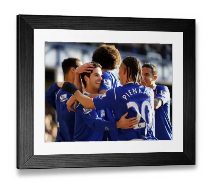 Framed Print : Mikel Arteta's Historic First Goal for Everton vs. Sunderland (28 / 12 / 08) Framed Print : Mikel Arteta's Historic First Goal for Everton vs. Sunderland (28 / 12 / 08)