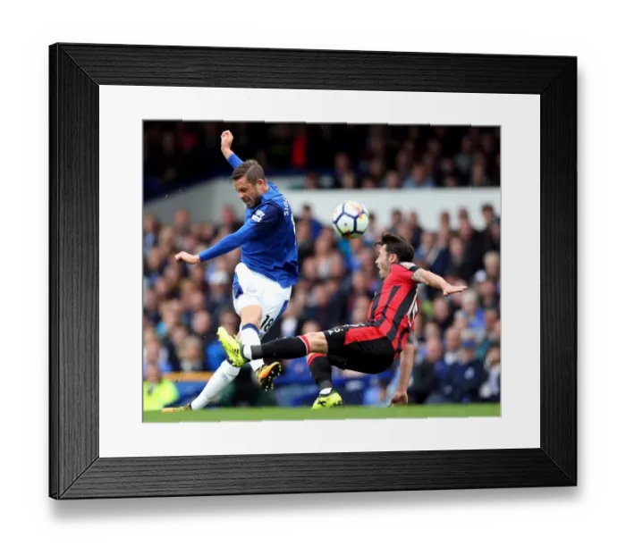 Framed Print : Premier League - Everton v AFC Bournemouth - Goodison Park Framed Print : Premier League - Everton v AFC Bournemouth - Goodison Park