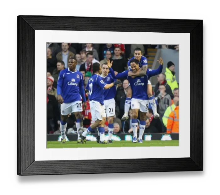 Framed Print : Everton's Joleon Lescott Scores the Opener against Liverpool in FA Cup Fourth Round (08 / 09) Framed Print : Everton's Joleon Lescott Scores the Opener against Liverpool in FA Cup Fourth Round (08 / 09)