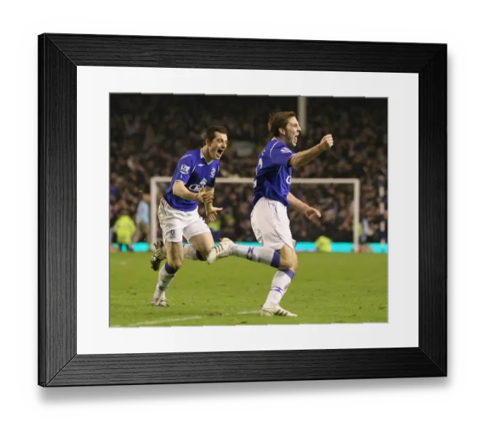 Framed Print : Football - Everton v Liverpool FA Cup Fourth Round Framed Print : Football - Everton v Liverpool FA Cup Fourth Round