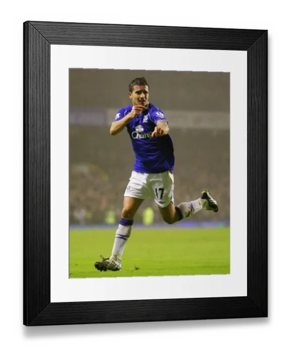 Framed Print : Tim Cahill's Historic Goal: Everton vs. Arsenal, 08 / 09 Premier League