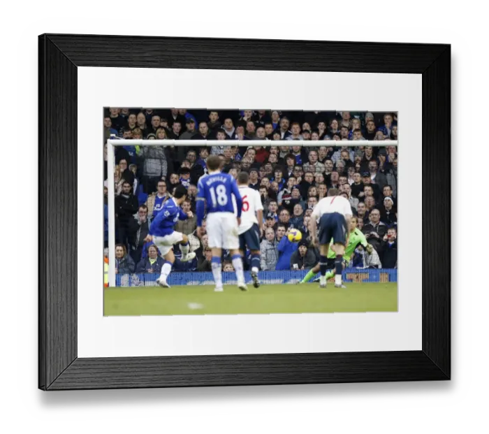 Framed Print : Mikel Arteta's Debut Goal: Everton 1-0 Bolton Wanderers (08 / 09) Framed Print : Mikel Arteta's Debut Goal: Everton 1-0 Bolton Wanderers (08 / 09)