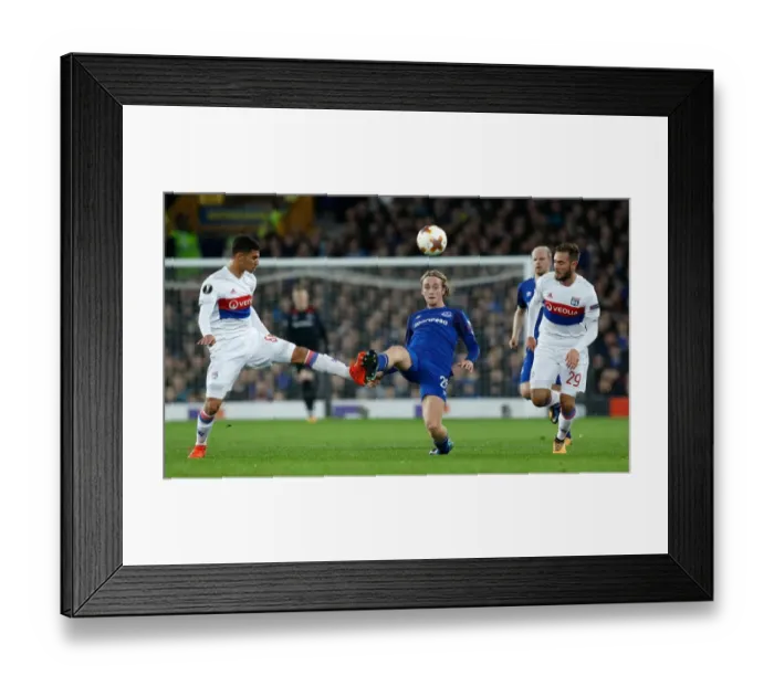 Framed Print : UEFA Europa League - Group E - Everton v Olympique Lyonnais - Goodison Park Framed Print : UEFA Europa League - Group E - Everton v Olympique Lyonnais - Goodison Park