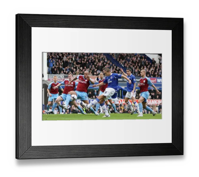 Framed Print : Jack Rodwell Scores First Everton Goal: Everton FC v Aston Villa, FA Cup Fifth Round, Goodison Park (Feb 15, 2009) Framed Print : Jack Rodwell Scores First Everton Goal: Everton FC v Aston Villa, FA Cup Fifth Round, Goodison Park (Feb 15, 2009)